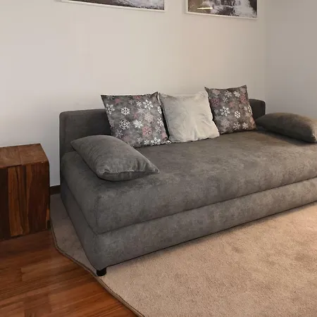 Lucni Dum Okruzni Appartement *
